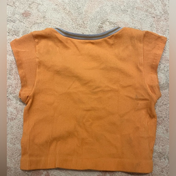 Urban outfitters out from under go for gold seamless crop top - Picture 1 of 3